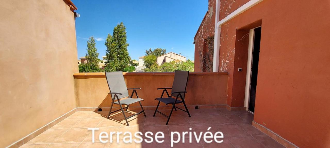 Le Barcares Logement Climatise Pour 6 Personnes, Draps Et Serviettes Non Fournis Air-Conditioned Accommodation For 6 People, Sheets And Towels Not Provided Alojamiento Con Aire Acondicionado Para 6 Personas, Sabanas Y Toallas No Incluidas Exterior foto